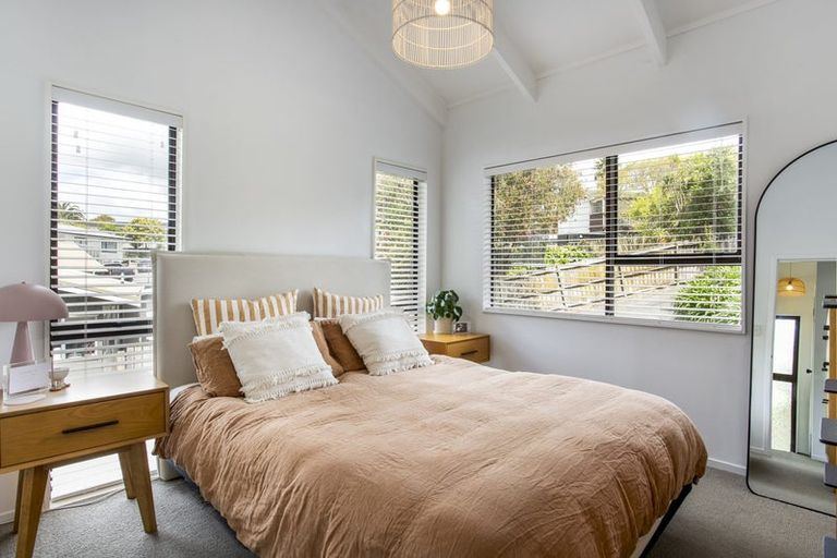 Photo of property in 175a Hibiscus Coast Highway, Red Beach, 0932