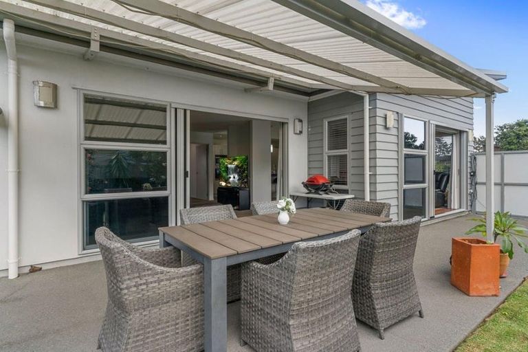 Photo of property in 377 One Tree Point Road, One Tree Point, 0118