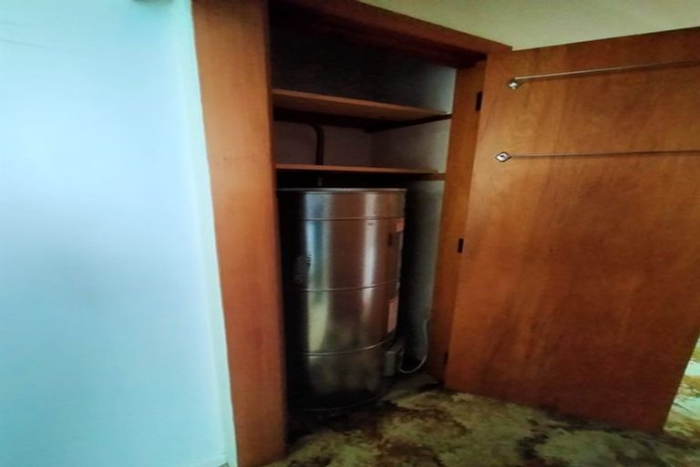 Photo of property in 1 Gibson Street, Kaikorai, Dunedin, 9010