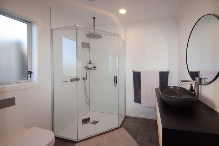 Photo of property in 65 Hawtrey Terrace, Churton Park, Wellington, 6037