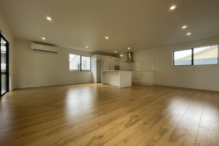 Photo of property in 134a Mcleod Road, Te Atatu South, Auckland, 0610