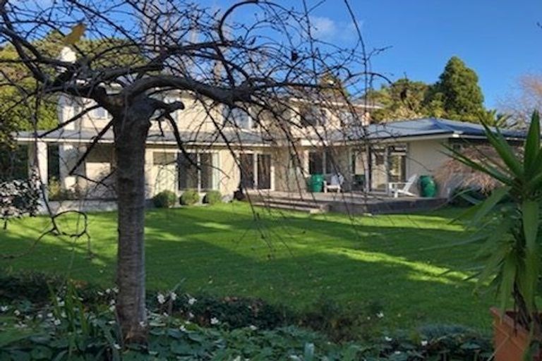 Photo of property in 2a Bloomfield Terrace, Hutt Central, Lower Hutt, 5010