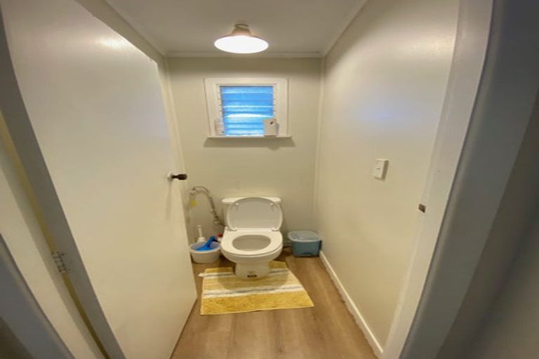 Photo of property in 41 Garelja Road, Henderson, Auckland, 0612