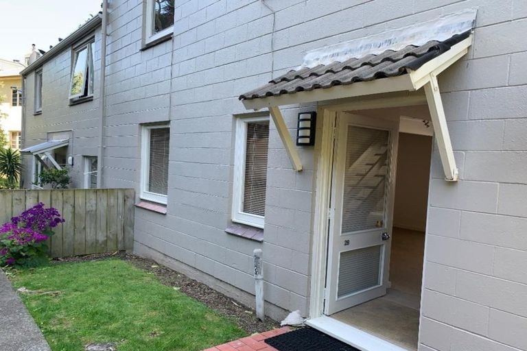 Photo of property in 28 Cottleville Terrace, Thorndon, Wellington, 6011