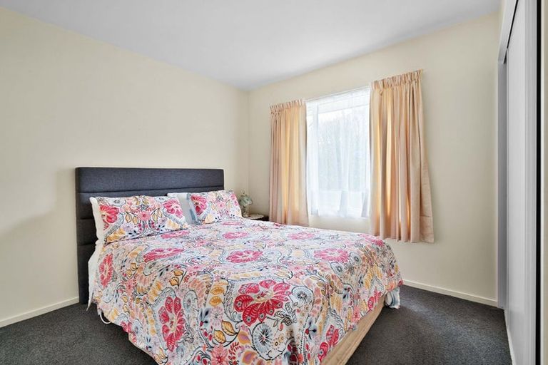 Photo of property in 1 Oakden Drive, Darfield, 7510