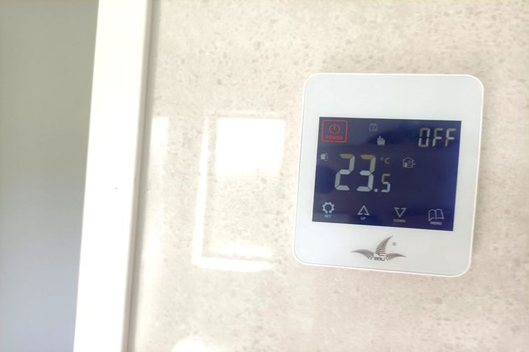 Photo of property in 27 Sheridan Drive, New Lynn, Auckland, 0600