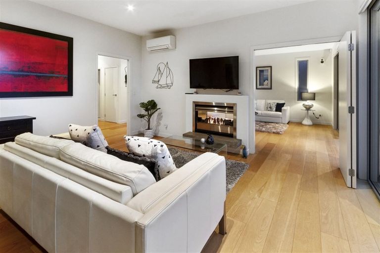 Photo of property in 340a Beach Road, Mairangi Bay, Auckland, 0630