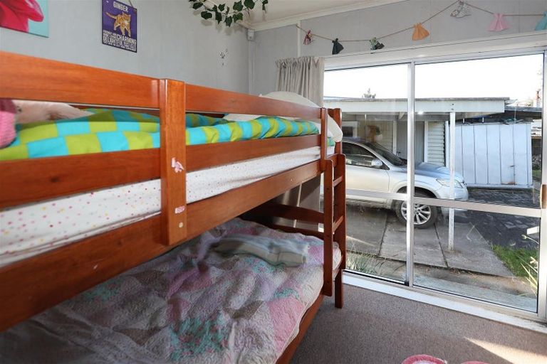 Photo of property in 14 Charles Road, Hannahs Bay, Rotorua, 3010