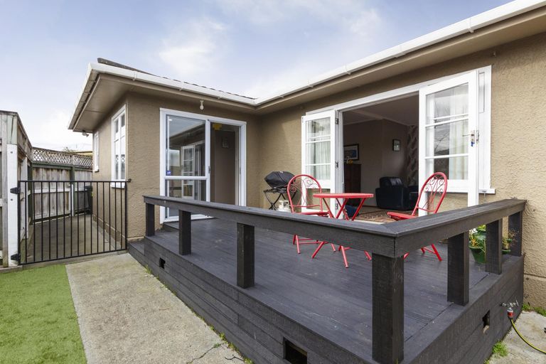 Photo of property in 7 Saint Albans Avenue, Hokowhitu, Palmerston North, 4410
