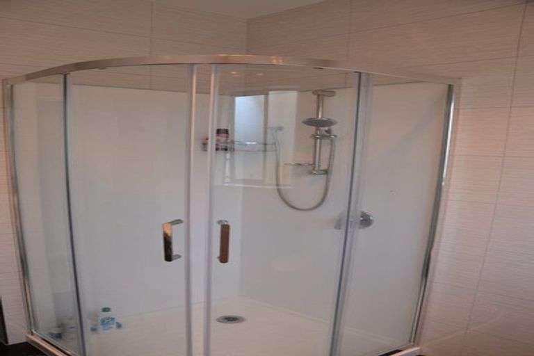 Photo of property in 8 Will Street, Huapai, Kumeu, 0810