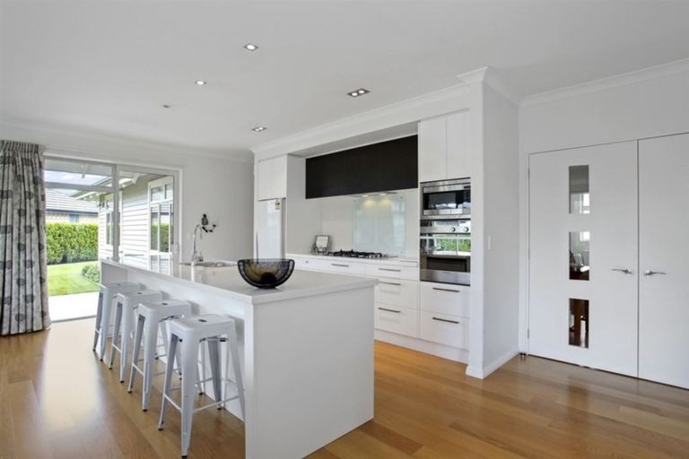 Photo of property in 24 Somerville Crescent, Aidanfield, Christchurch, 8025