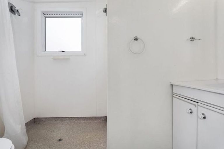 Photo of property in 2 Mcgarvey Road, Whakatane, 3120