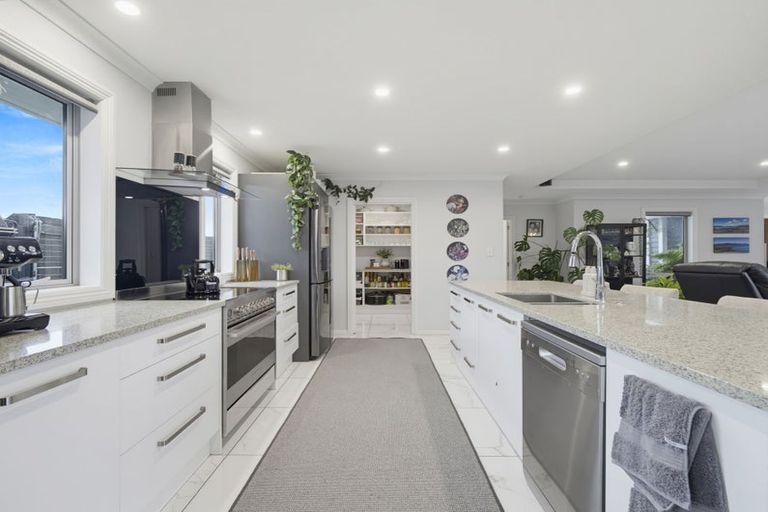 Photo of property in 64 Cassino Street, Rangiora, 7400