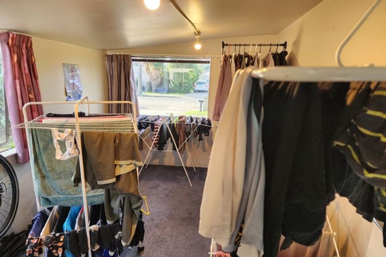 Photo of property in 49 Balgay Street, Upper Riccarton, Christchurch, 8041