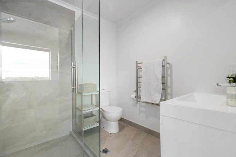 Photo of property in 16 Springside Court, Huntington, Hamilton, 3210