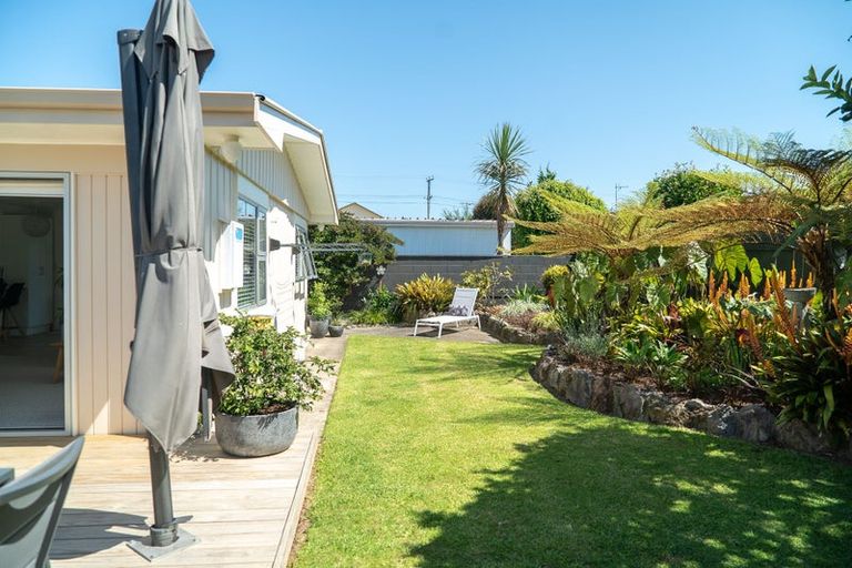 Photo of property in 8 Linklater Avenue, Bellevue, Tauranga, 3110