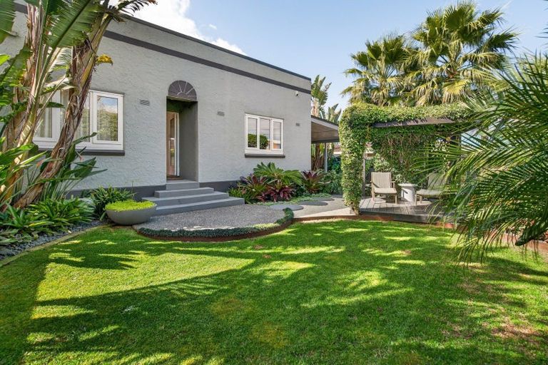 Photo of property in 6 Pemberton Crescent, Greerton, Tauranga, 3112