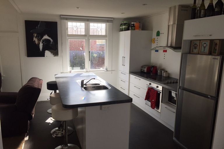 Photo of property in 253 Macandrew Road, Forbury, Dunedin, 9012