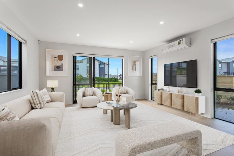 Photo of property in 35 Adlam Lane, Takanini, 2112