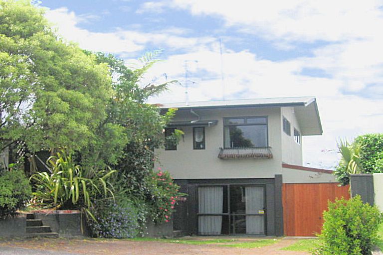 Photo of property in 24 Mcdonnell Street, Omokoroa, 3114