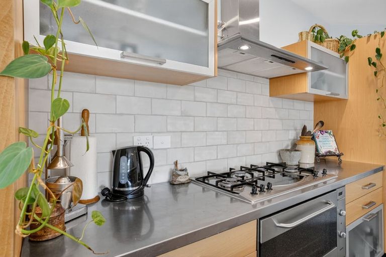 Photo of property in 1893 Paparoa Valley Road, Paparoa, 0571