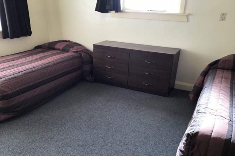 Photo of property in 378a Oxford Street, Levin, 5510