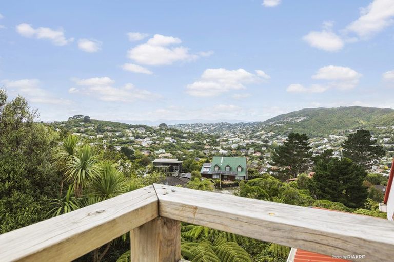 Photo of property in 113 Percy Dyett Drive, Karori, Wellington, 6012
