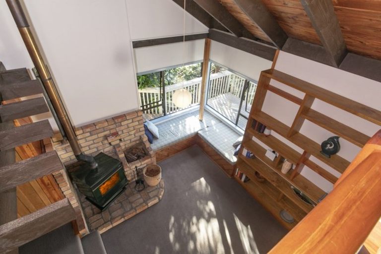 Photo of property in 140 Lone Kauri Road, Karekare, New Lynn, 0772