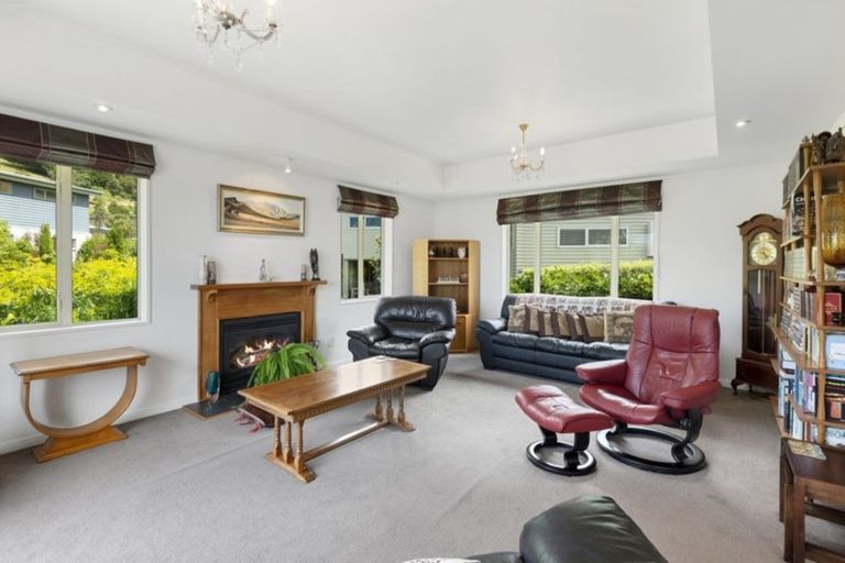 Photo of property in 12 Kaikomako Place, Cass Bay, Lyttelton, 8082