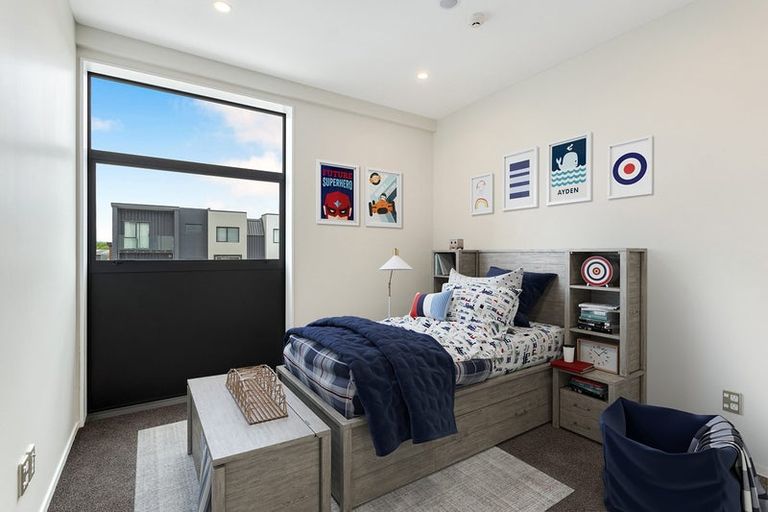 Photo of property in 3/2g Onekiritea Road, Hobsonville, Auckland, 0616