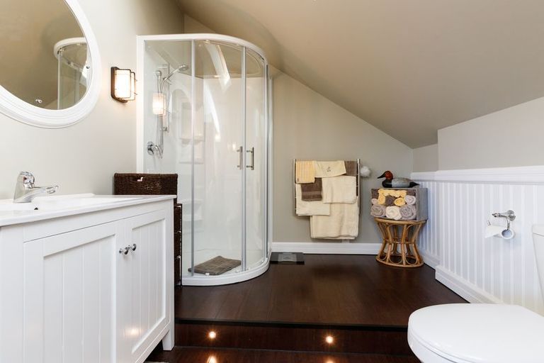 Photo of property in 5 Colombo Street, Hokowhitu, Palmerston North, 4410