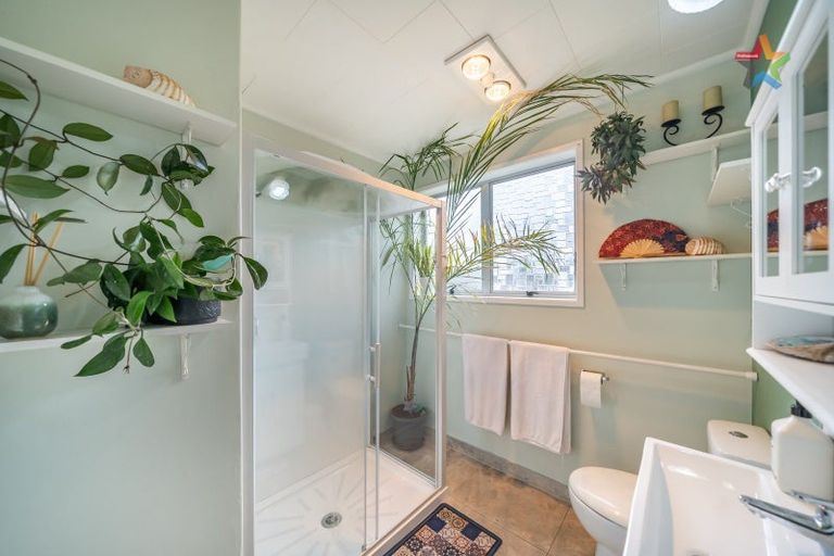 Photo of property in 66a Seddon Street, Wallaceville, Upper Hutt, 5018