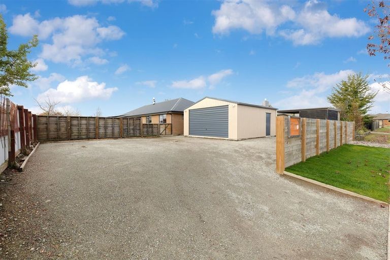 Photo of property in 13 Ash Avenue, Albert Town, Wanaka, 9305