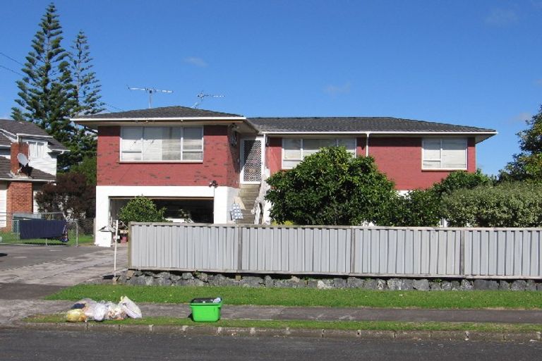 Photo of property in 63 Millen Avenue, Pakuranga, Auckland, 2010