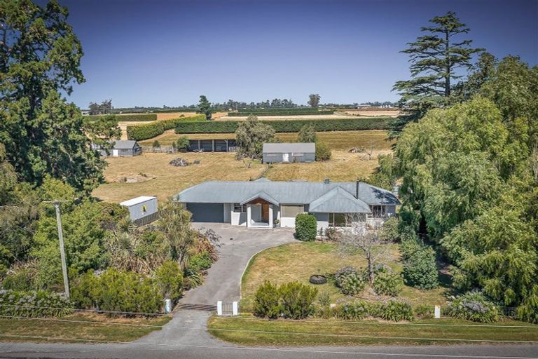 Photo of property in 2159 Old West Coast Road, Kirwee, Christchurch, 7671