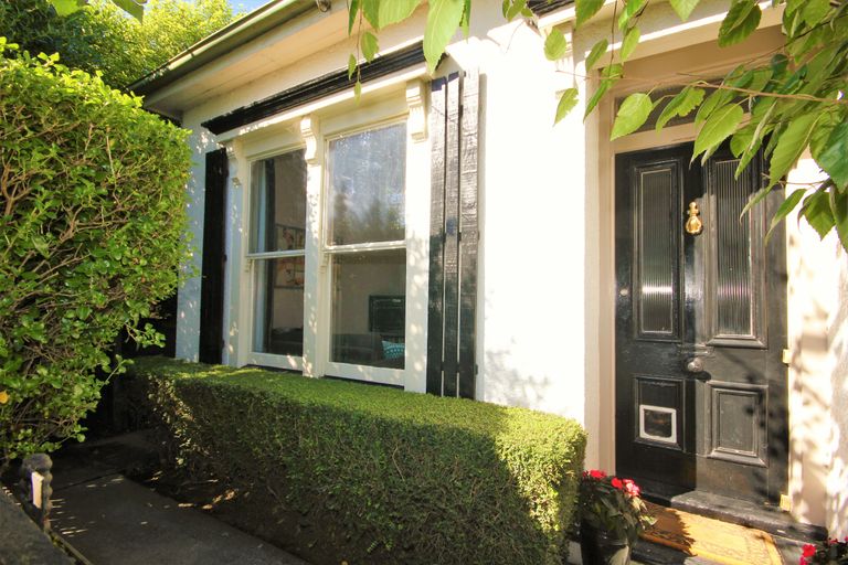 Photo of property in 36 Hutcheson Street, Sydenham, Christchurch, 8023