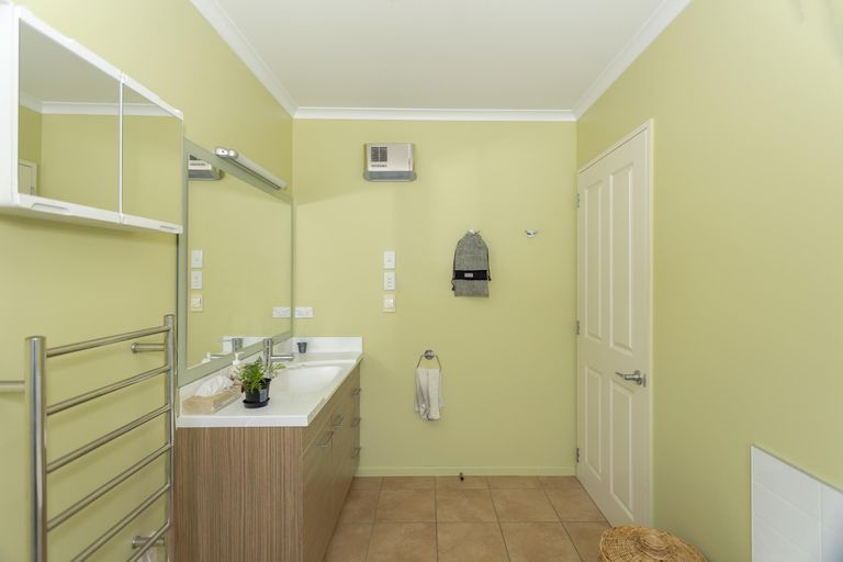 Photo of property in 26 Hannah Place, Holmes Hill, Oamaru, 9401