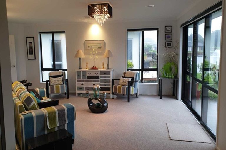 Photo of property in 61 Links Drive, Waiwhakaiho, New Plymouth, 4312