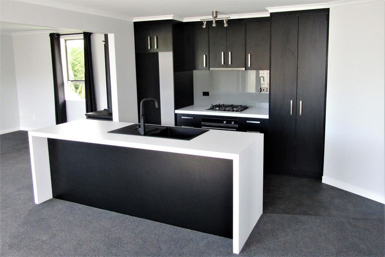 Photo of property in 51 Puriri Crescent, Edgecumbe, 3120