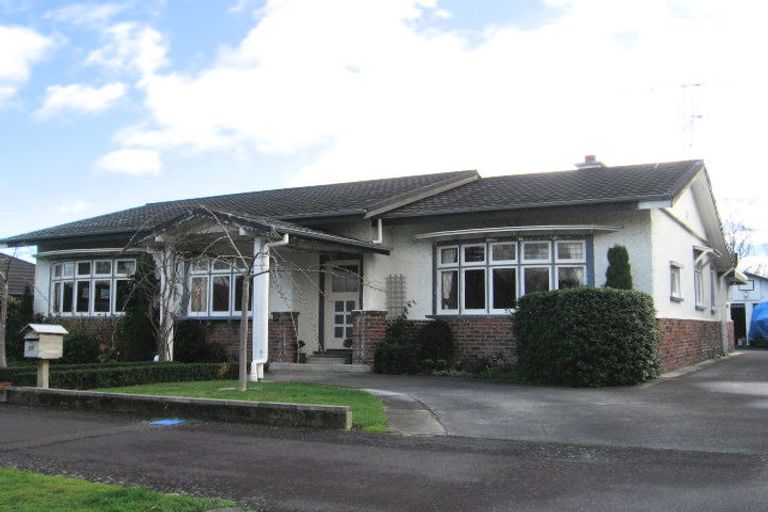 Photo of property in 55 Stanley Avenue, Palmerston North, 4414