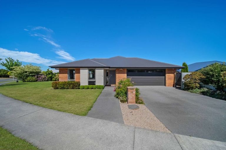 Photo of property in 16 Sterling Crescent, Kaiapoi, 7630