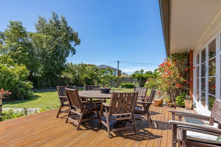 Photo of property in 14 Hanrahan Street, Upper Riccarton, Christchurch, 8041