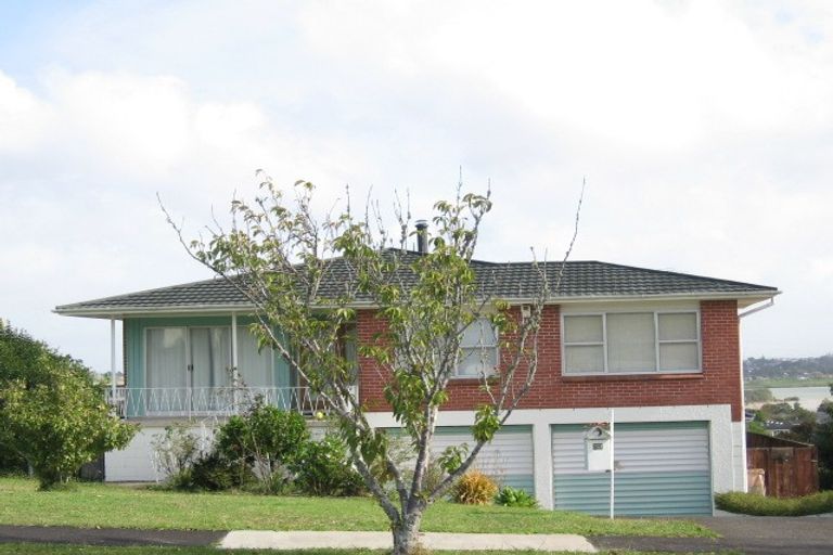 Photo of property in 33 Miramar Place, Pakuranga, Auckland, 2010
