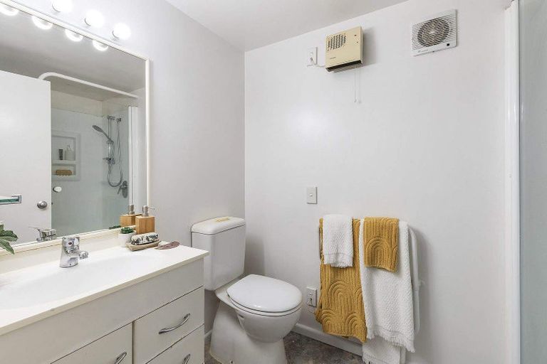 Photo of property in 140 Rakau Road, Hataitai, Wellington, 6021