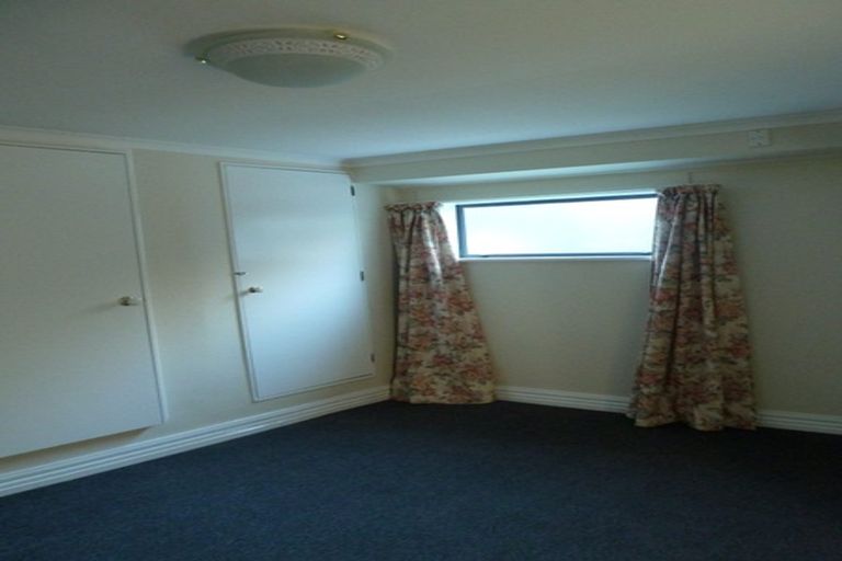 Photo of property in 1/65 Salamanca Road, Sunnynook, Auckland, 0620