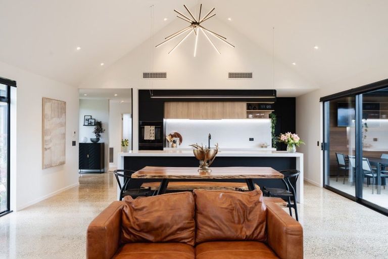 Photo of property in 11 Three Kings Court, Outram, 9019