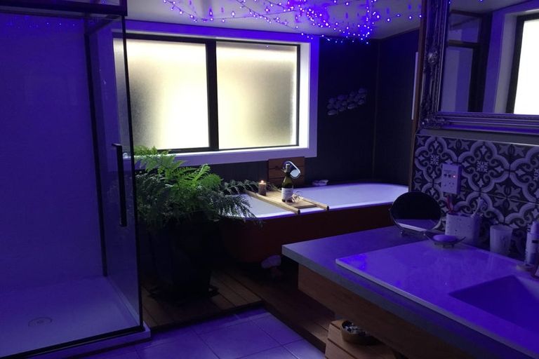 Photo of property in 30 Young Lane, Clyde, Alexandra, 9391