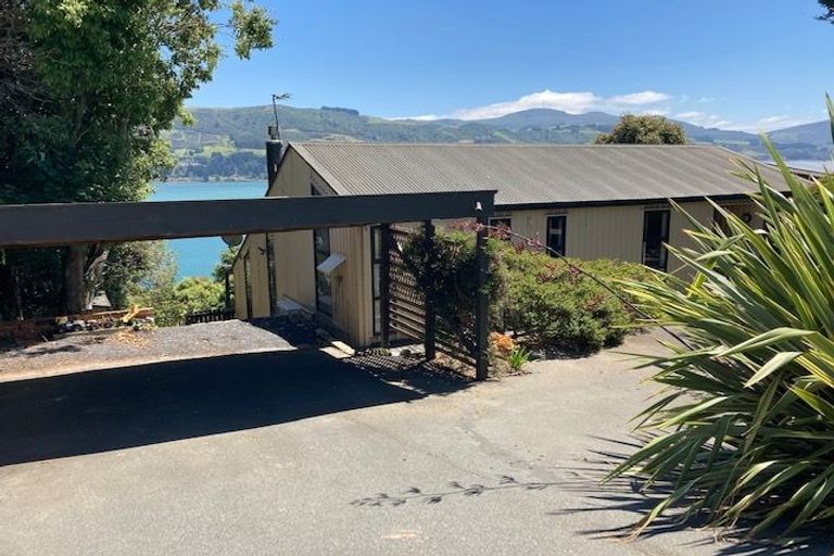 Photo of property in 22 Jane Street, Macandrew Bay, Dunedin, 9014