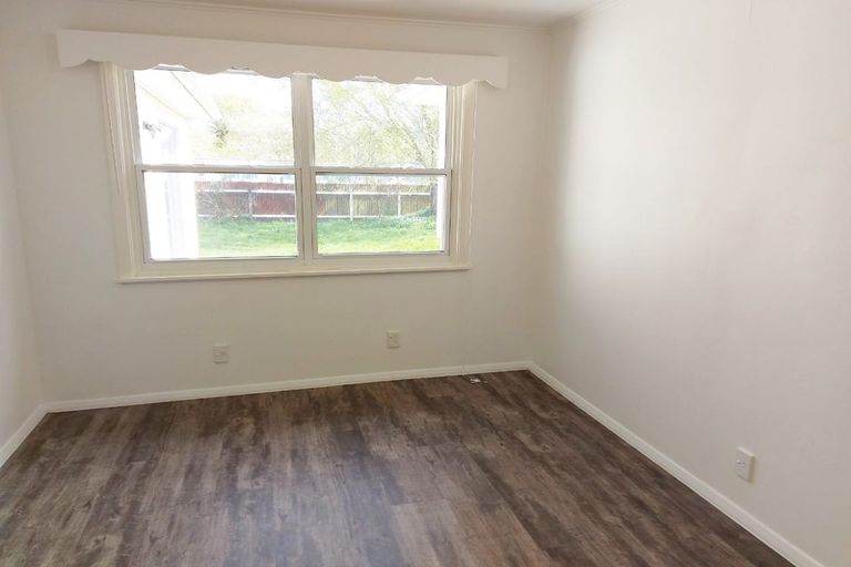 Photo of property in 5 Fleet Street, Naenae, Lower Hutt, 5011