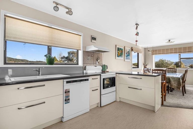 Photo of property in 7 Burton Place, Owhata, Rotorua, 3010